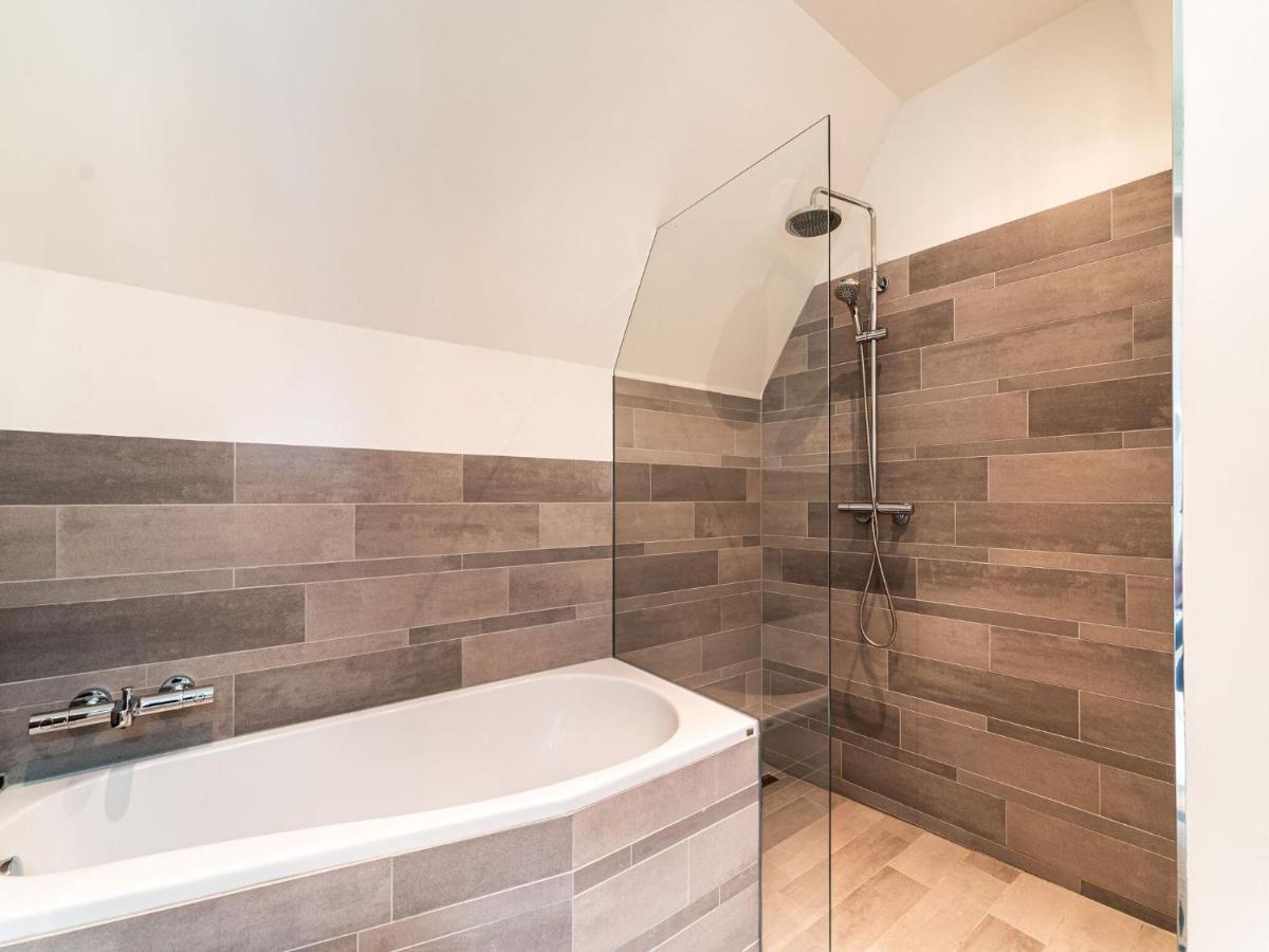 Apartment Elegant In With Balcony Slenaken